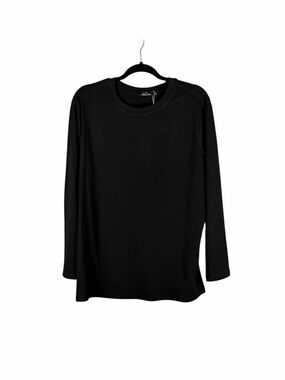 Trendy Queen Black Long Sleeve Basic Tee NWT Medium
